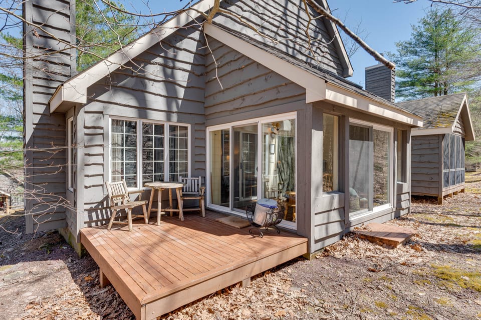 Access to Jack Frost Ski Resort: Home w/ Hot Tub House in Kidder Township