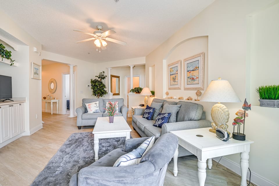 4 Golf Courses On-Site: North Myrtle Beach Villa! Villa in North Myrtle Beach