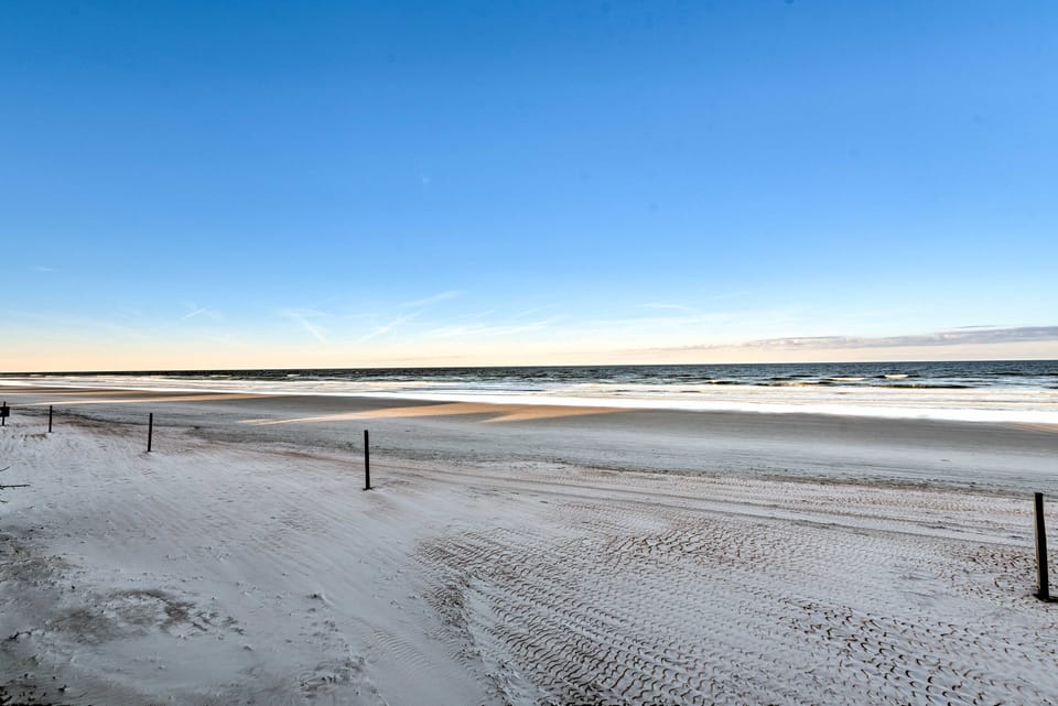 Ocean-View Getaway! Family Condo in Daytona Beach Apartment in Florida