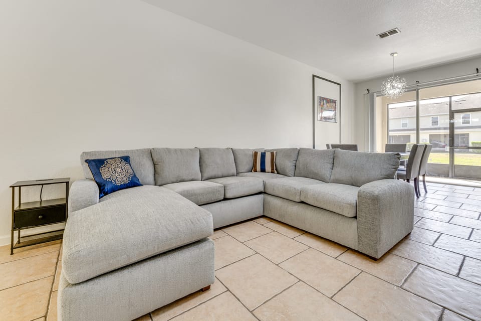 Pool, Hot Tub & Theatre Access: Kissimmee Gem Apartment in Poinciana