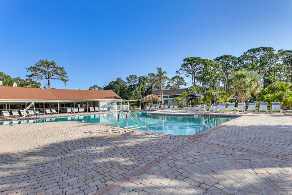 Community Pool + Perks! Nokomis Home 3 Mi to Beach House in Venice