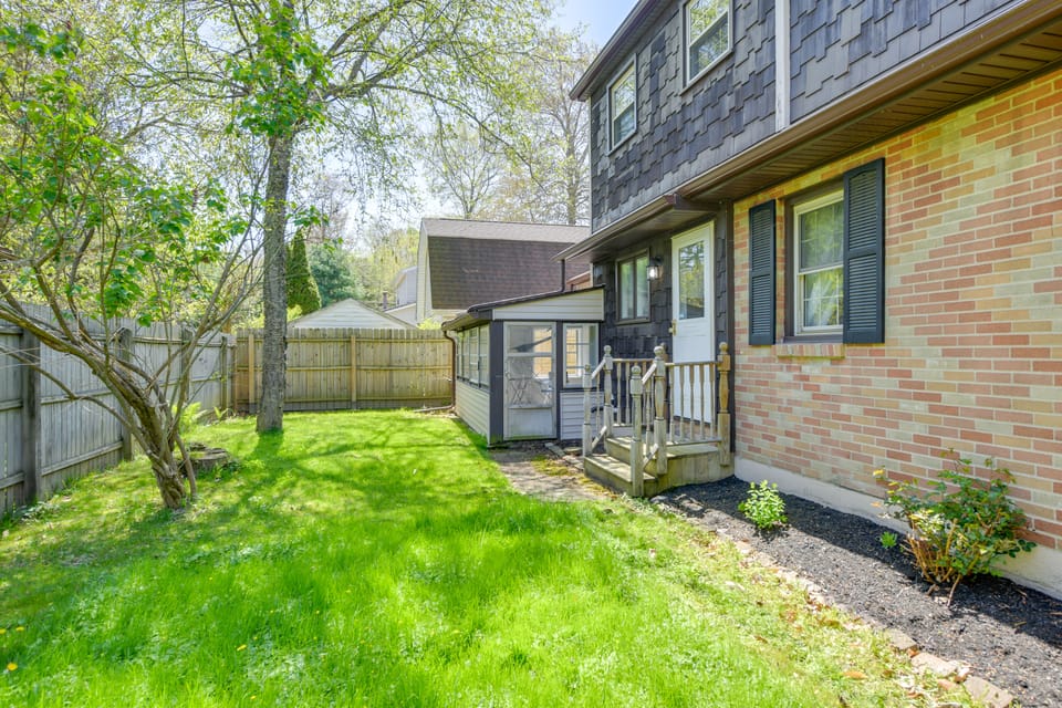 1 Mi to Lake Erie: Family-Friendly Angola Home! House in Lake Erie