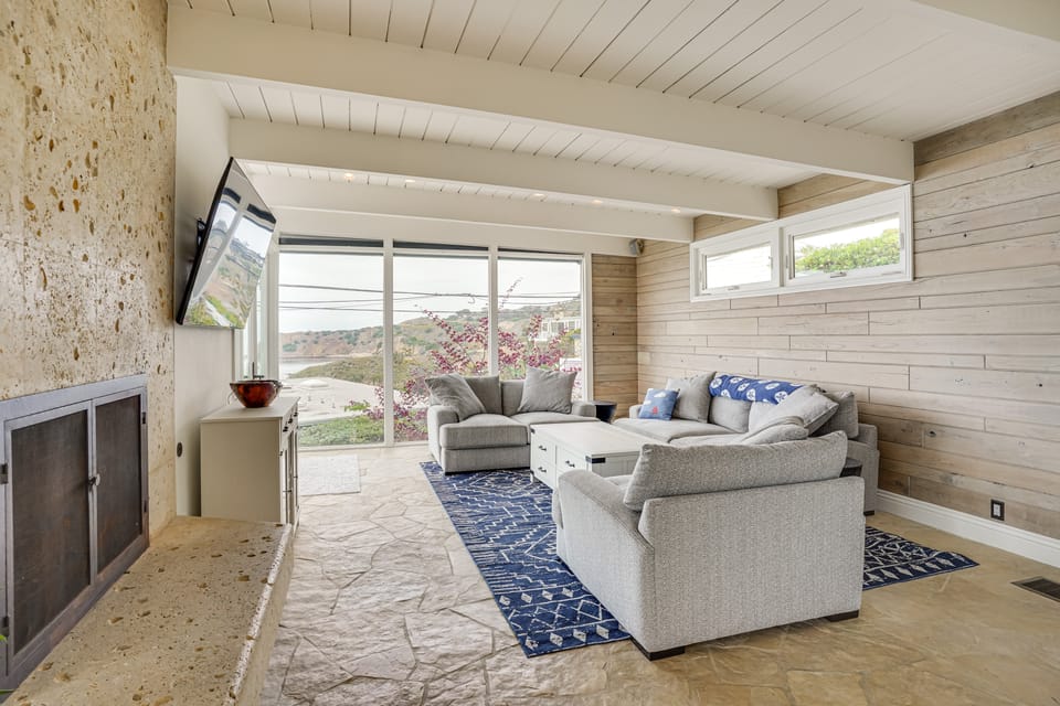 Walk to Private Beach: Rancho Palos Verdes Escape! House in Rancho Palos Verdes