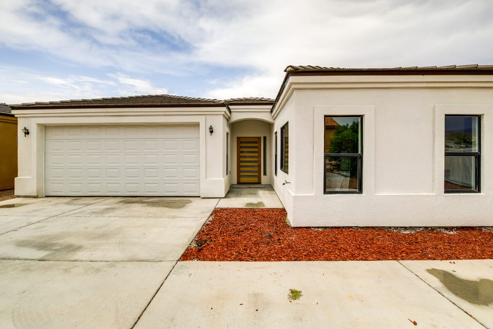 4 Mi to Casinos: Mtn-View Home in Bullhead City! House in Bullhead City