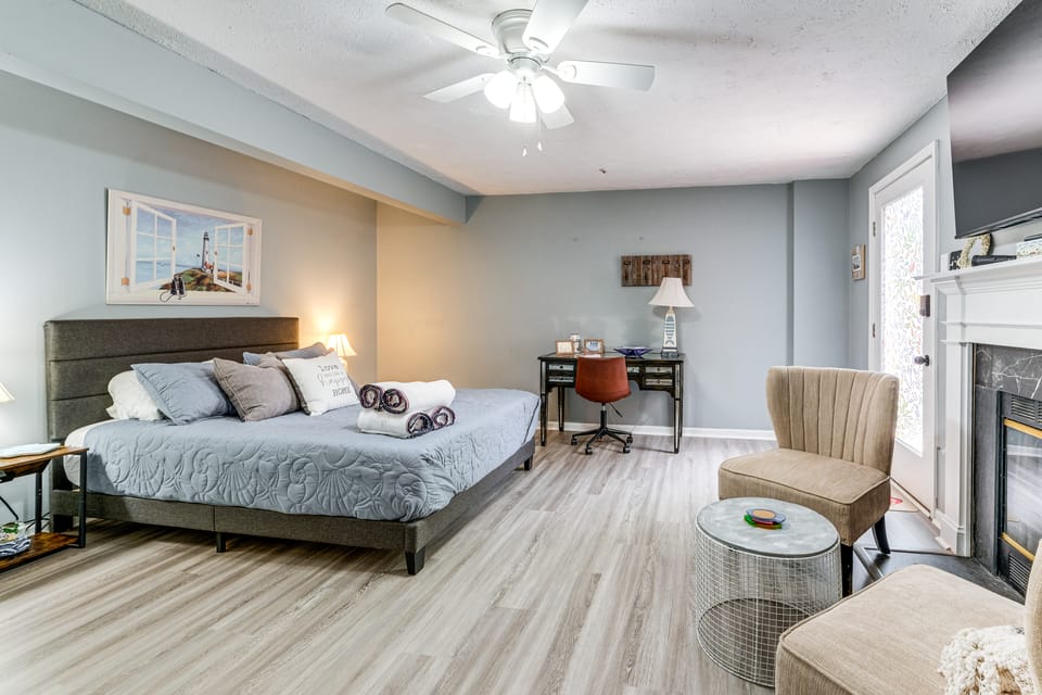 1 Mi to Boardwalk: Convenient North Beach Apt! Apartment in Maryland