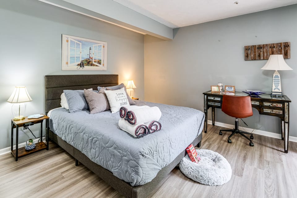 1 Mi to Boardwalk: Convenient North Beach Apt! Apartment in Maryland