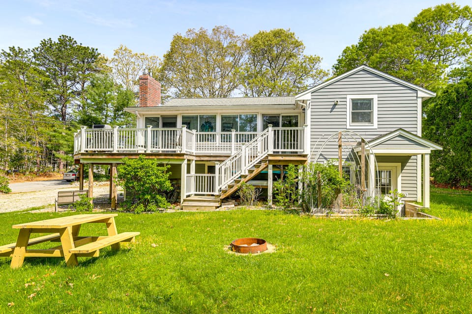 Walk to Marina & Boat Launch! Family Mashpee Home House in Mashpee