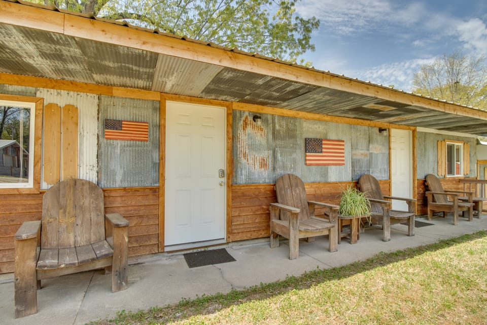 Fish & Boat: Angler's Cabin 2 Mi to White River House in Lakeview