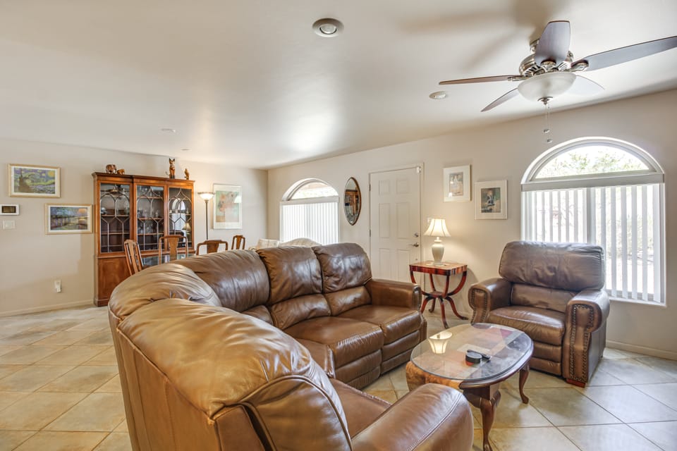 7 Mi to Catalina State Park: Home w/ Mountain View House in Arizona
