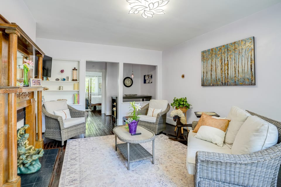 'Swimming Under the Stars' Lynchburg Apt w/ Pool! House in Lynchburg