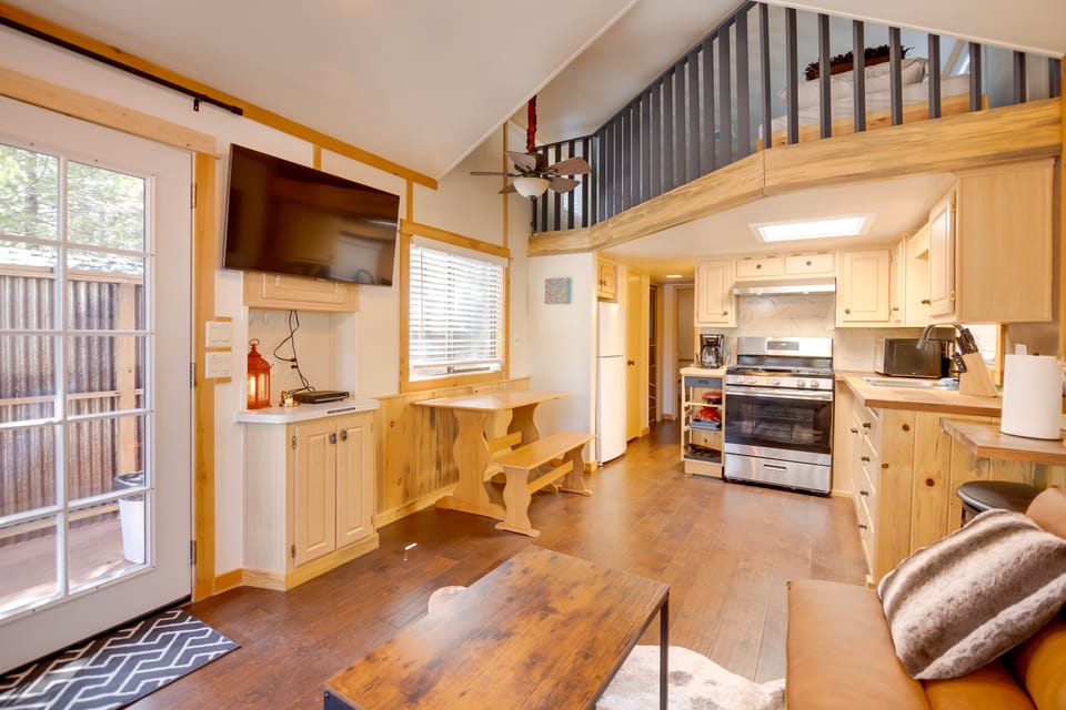 Near Lake Almanor & Golf: Cozy Cabin! House in Lake Almanor