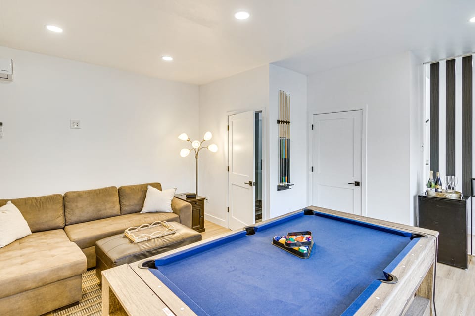 4 Mi to SoFi Stadium: Pet-Friendly LA Area Home House in View Park-Windsor