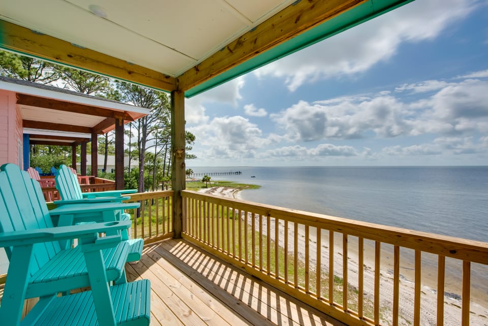 Beachfront Cottage w/ Dock on Florida Gulf Coast Cottage in Florida