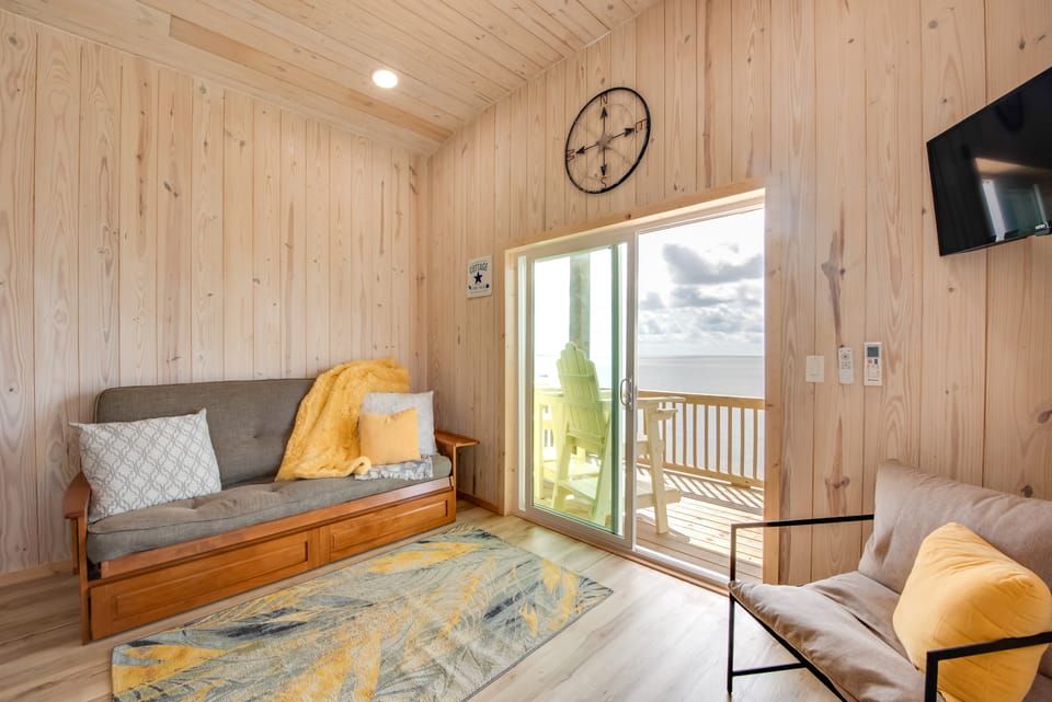 Florida Gulf Coast Getaway w/ Dock & Beach Views Cottage in Florida