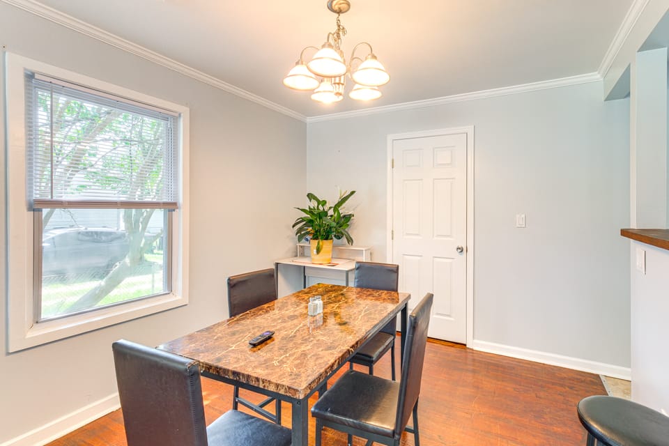 3 Mi to Historic Dtwn: Hopewell Home w/ Yard House in Chesterfield County