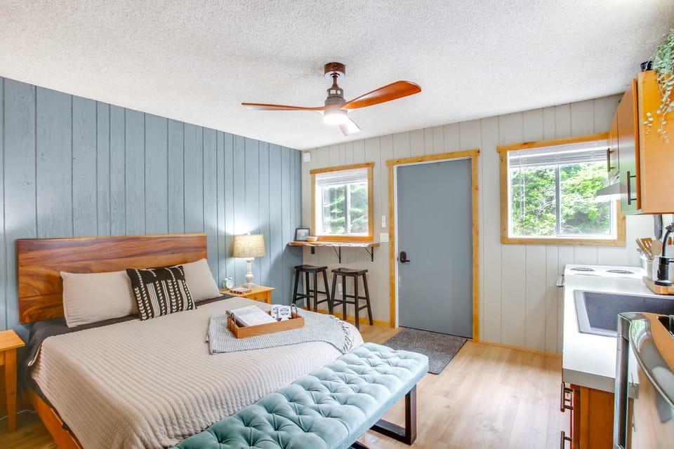 Hike & Fish: Mountain Getaway in Avery! Apartment in Idaho