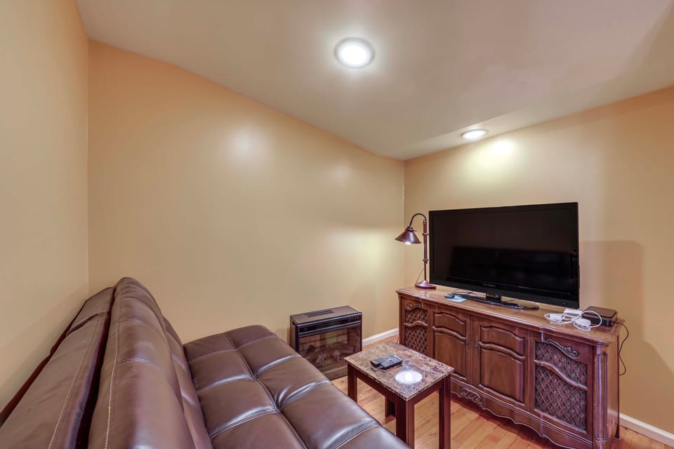 11 Mi to Oneida Lake: Spacious Apt in Verona! Apartment in Adirondack Mountains