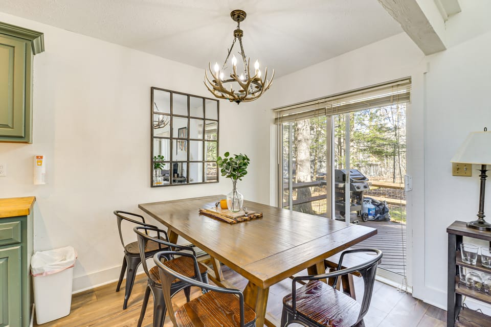 Steps to Jack Frost Ski Resort: Townhome w/ Decks Apartment in Kidder Township