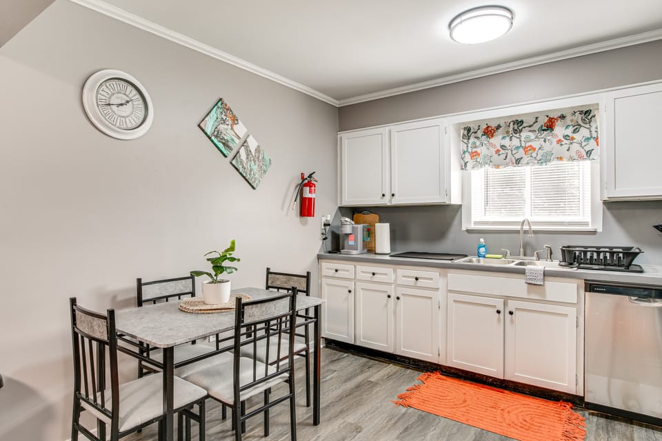 Spacious Home w/ Patio: Near SC State & Claflin Apartment in Orangeburg