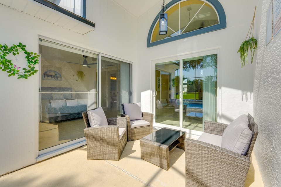 Sunny Skies & Disney Days: Davenport Home w/ Pool! House in Four Corners