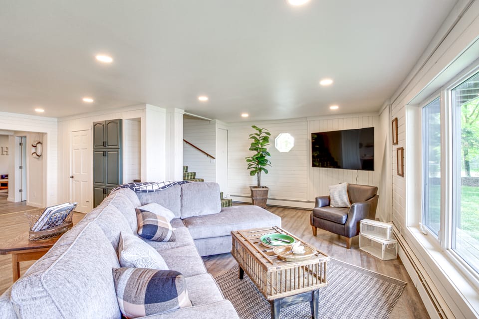 Private Beach: Lakefront Escape in Brainerd! House in Minnesota