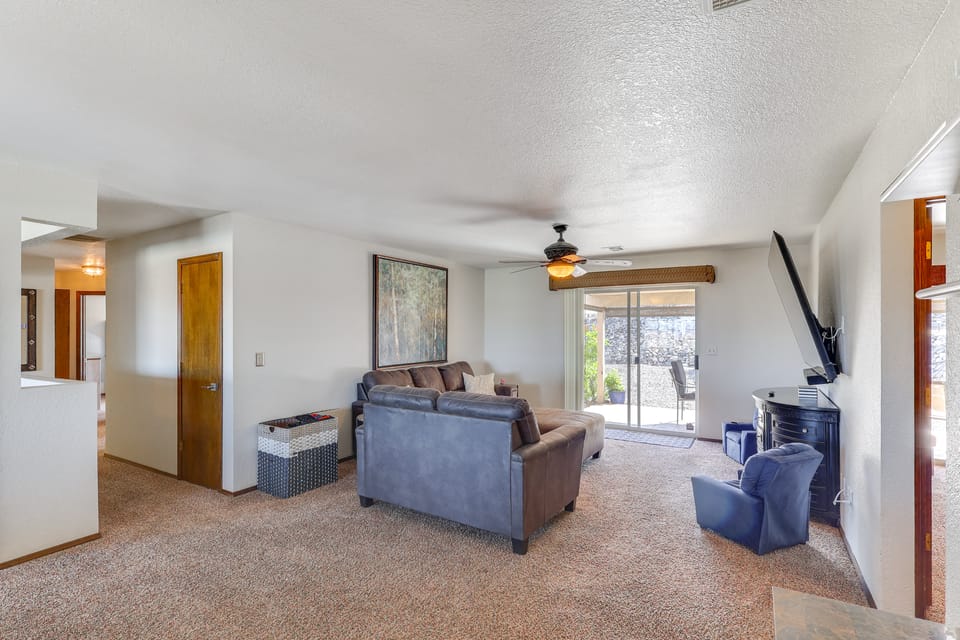 Lake Havasu Snowbird Retreat w/ Hot Tub! House in Lake Havasu City