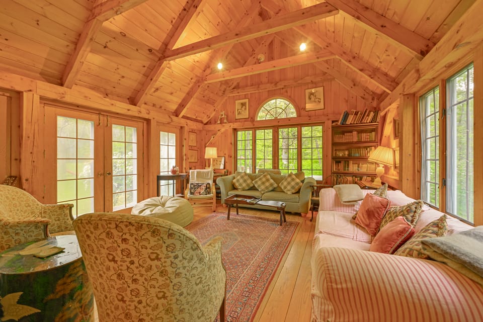 20-Acre Hamptons Nature Escape w/ Hot Tub & Pool House in Amagansett