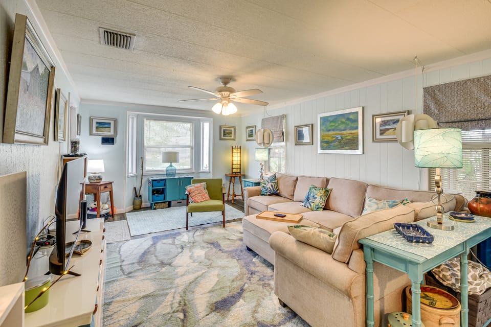 'Palm Bungalow' Near Dtwn St Augustine & Beaches! House in Florida
