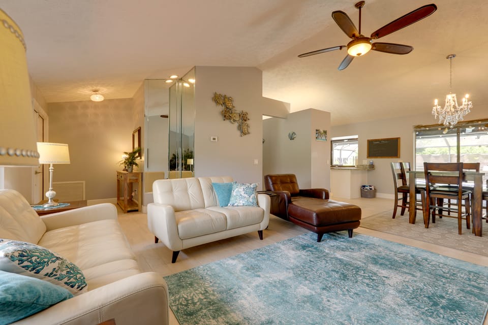 Private Pool & Yard: Family Home in Port St Lucie House in Port Saint Lucie