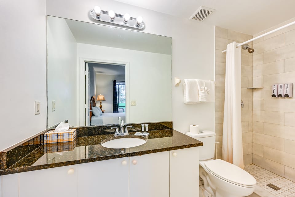 Naples Studio Near Everglades w/ Marina Access Apartment in Collier County