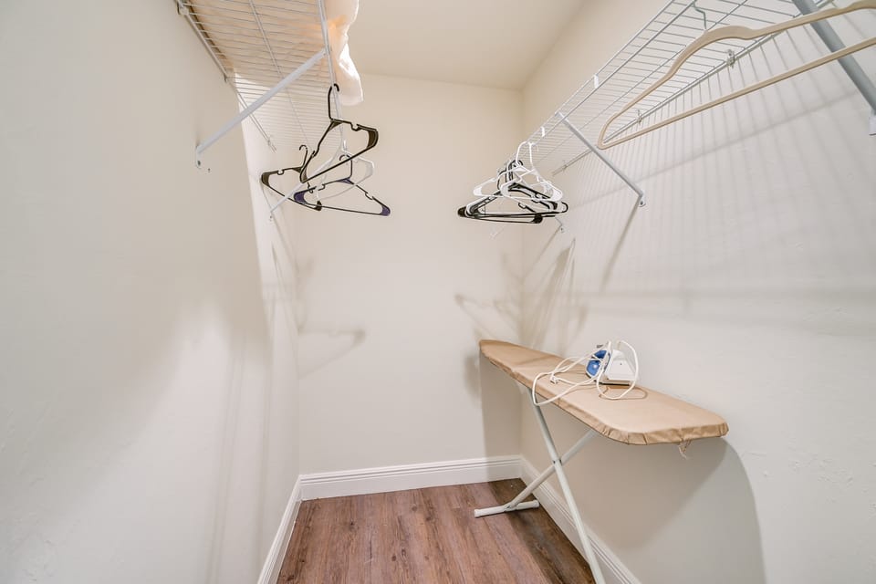 Naples Studio Near Everglades w/ Marina Access Apartment in Collier County