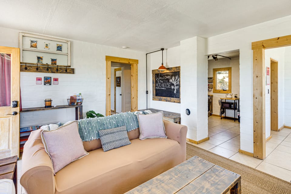 5 Mi to Joshua Tree National Park: Desert Oasis! House in Twentynine Palms