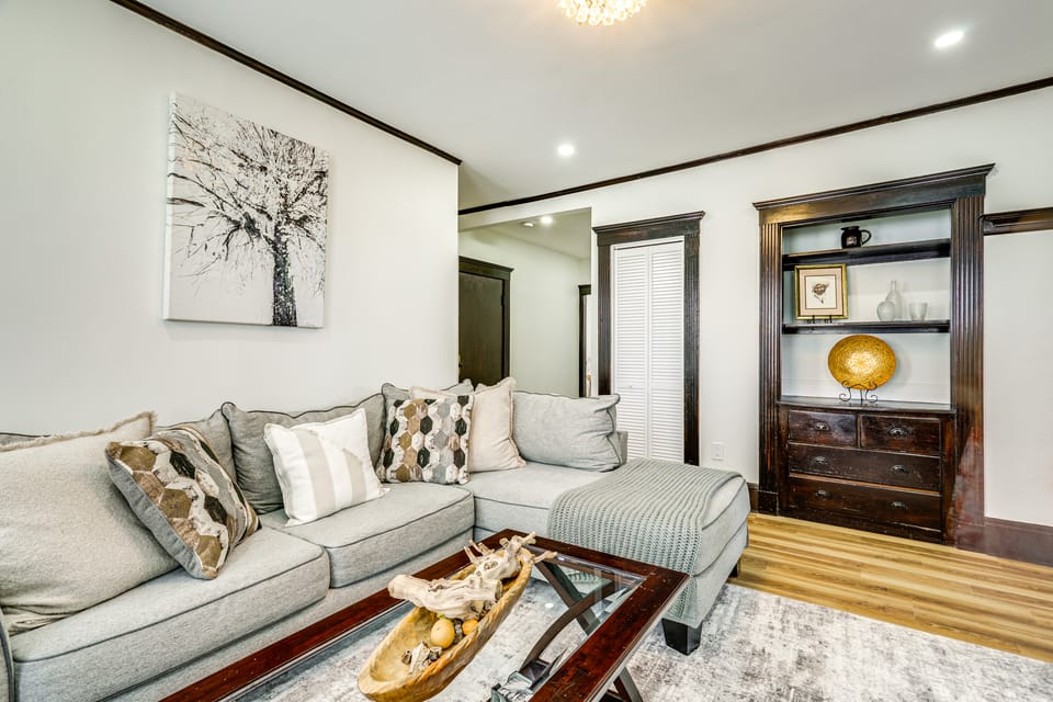 4 Mi to Fenway Park: Pet-Friendly Dorchester Apt! Apartment in Quincy