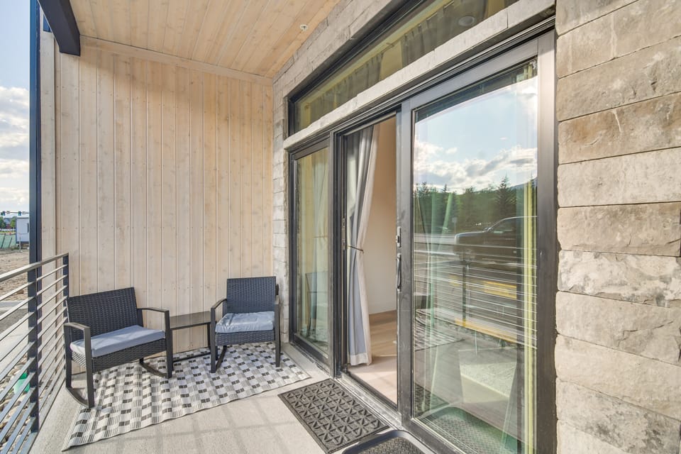 3 Mi to Lake Dillon: Condo Near Shops & Eats! Apartment in Silverthorne
