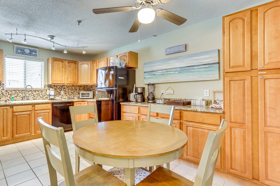 Private Beach Access: Hilton Head Island Condo! Apartment in Hilton Head Island