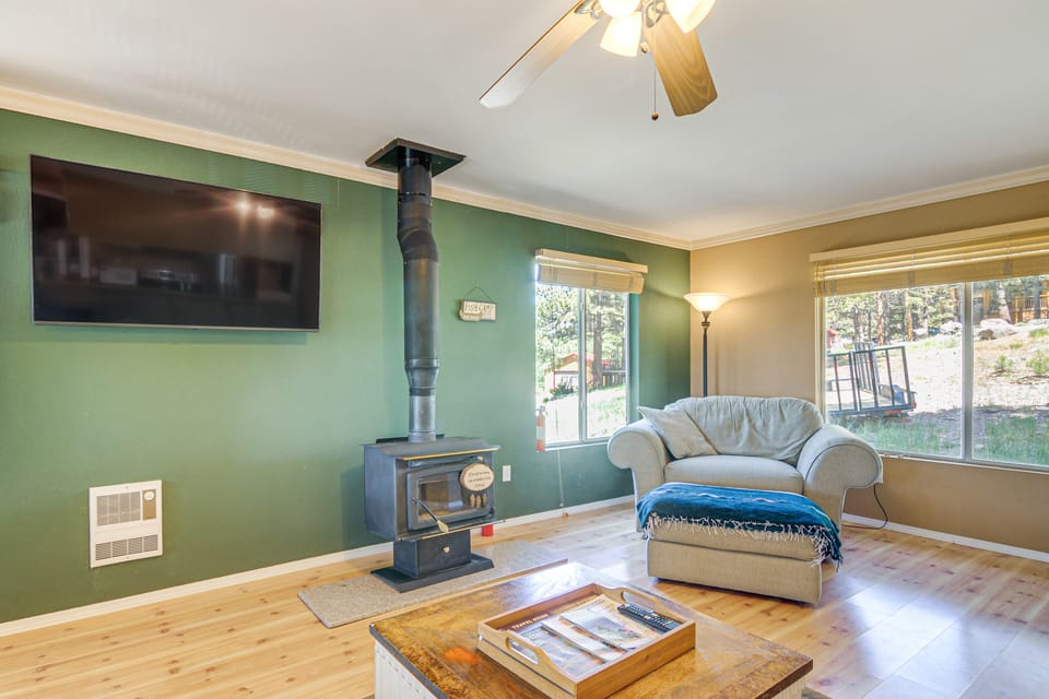 Furnished Deck & Mountain Views: Panguitch Cabin House in Utah