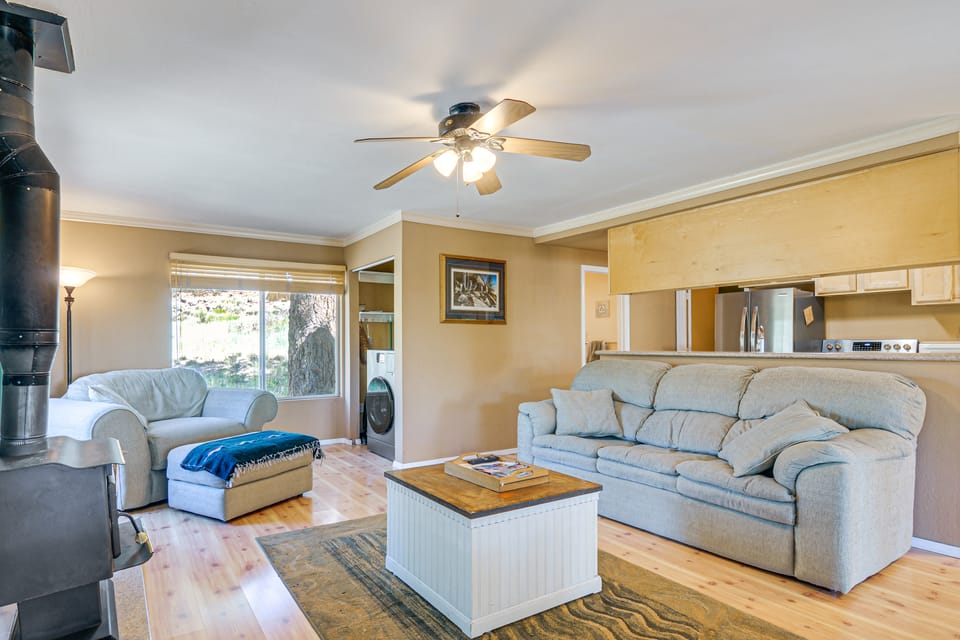 Furnished Deck & Mountain Views: Panguitch Cabin House in Utah