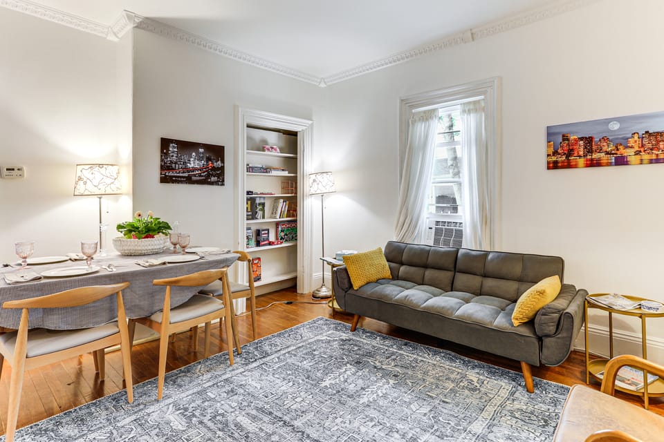 1 Mi to Needham Center Square: Pet-Friendly Apt! Apartment in Wellesley