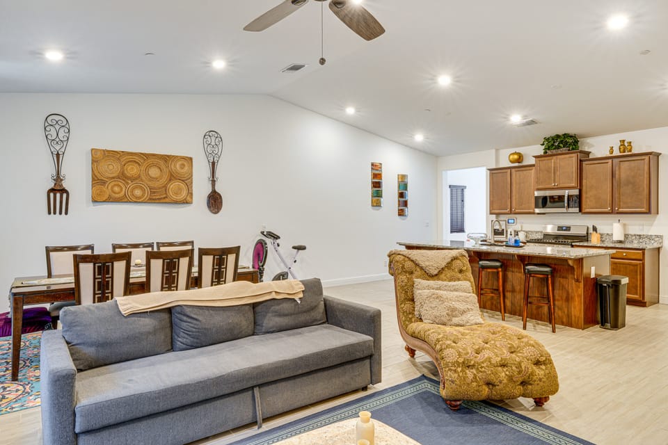 9 Mi to Dtwn Bakersfield: Pet-Friendly Home House in Sierra Nevada