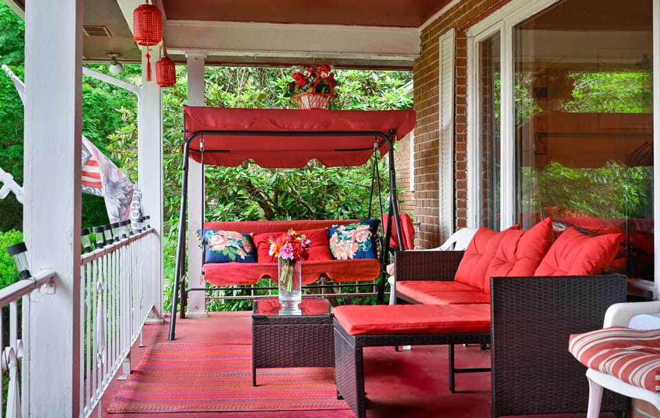 Private 5-Acre Lake: Pet-Friendly Grove City Home House in Pennsylvania