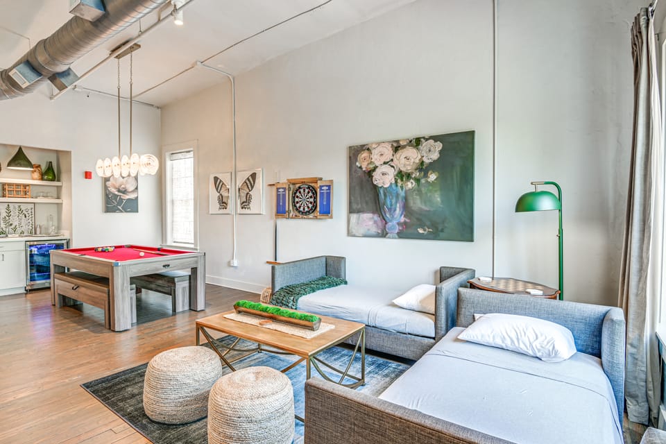 Walk to Vanderbilt: Eclectic Apt in Nashville Apartment in Nashville