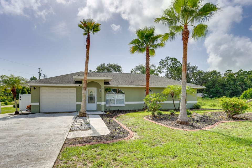 5 Mi to Highlands Hammock: Home w/ Fenced-In Yard House in Sebring
