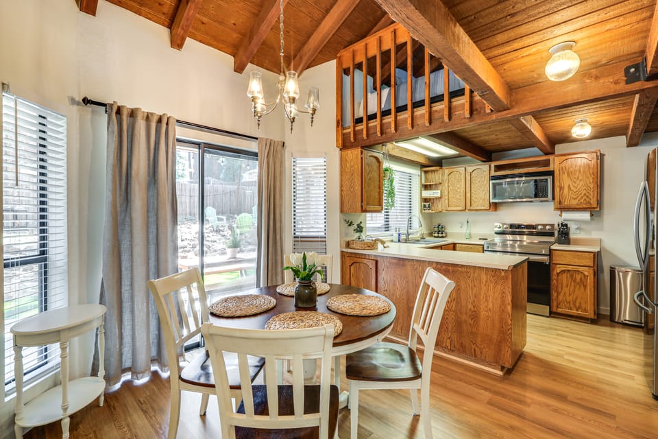 Grill & Games: Family-Friendly Flagstaff Getaway! House in Kachina Village