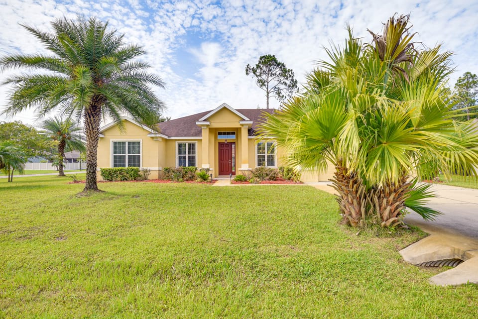 Family Home < 10 Mi to Flagler Beach: WFH Ready! House in Palm Coast