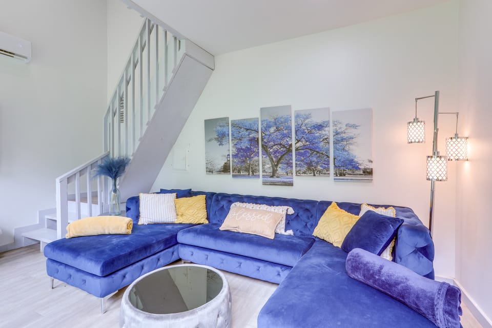 River Access & Private Deck: Mountain View Retreat Apartment in Arkansas