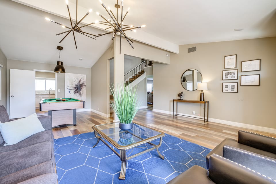 Quiet Henderson Retreat: Extended Stays & Gazebo! House in Green Valley North