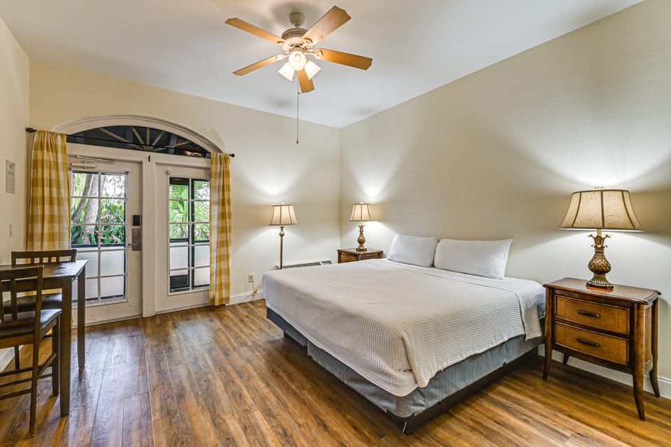Resort-Style Studio 15 Mi to Everglades NP Apartment in Collier County