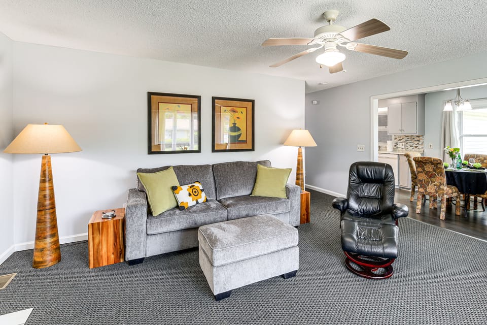 Charming Kingsport Home w/ Spacious Fenced Yard! House in Kingsport