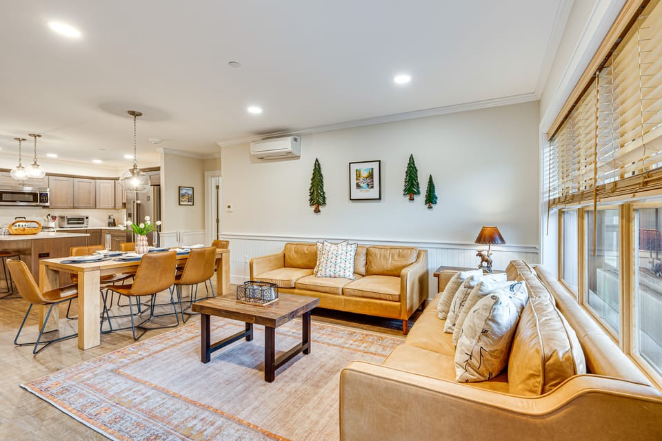 Ski-Out Family Condo at Cranmore Mountain Apartment in North Conway