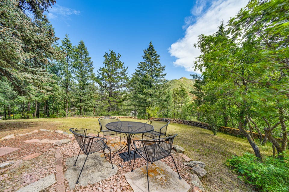 Mtn-View Cascade Cabin Near Garden of the Gods! House in Cascade-Chipita Park